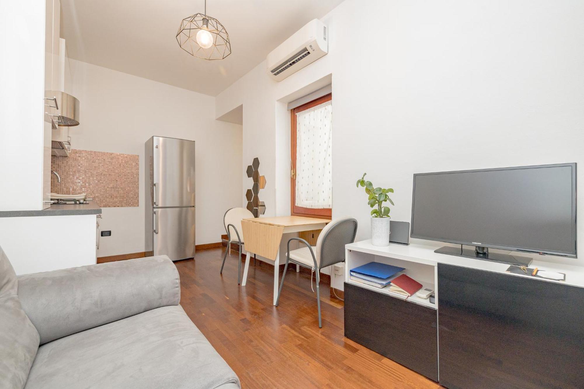 Comfortable Typical Old Style Apartment Μιλάνο Εξωτερικό φωτογραφία